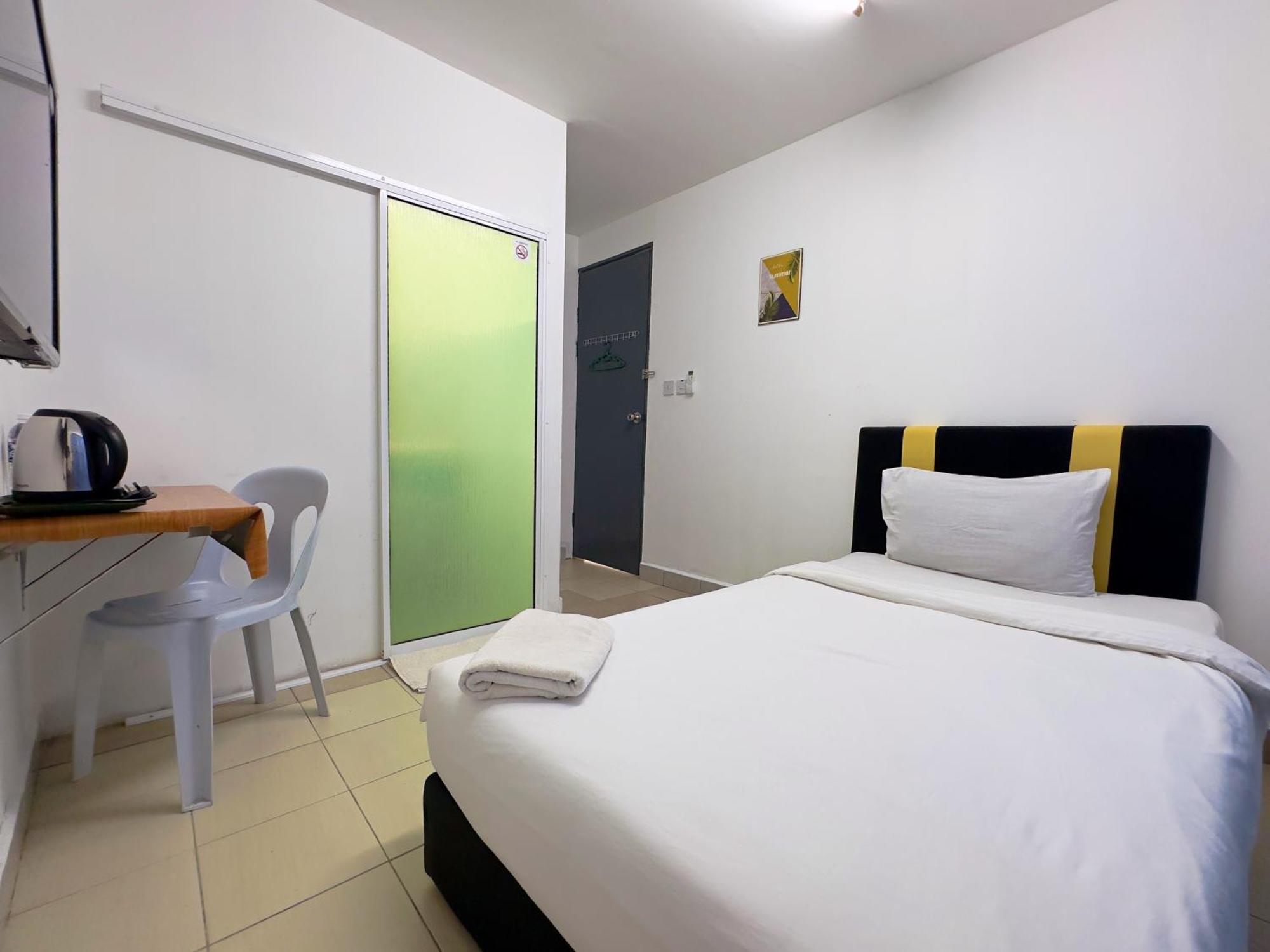 Borneo Inn Kota Kinabalu Oda fotoğraf
